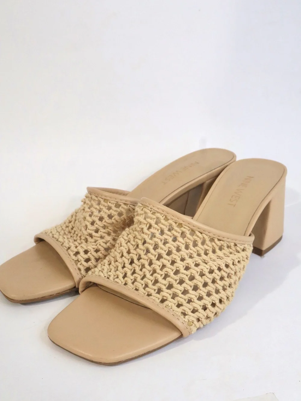 Nine West Minimalist Cane Crochet Knit Block Heel Mules Size 8